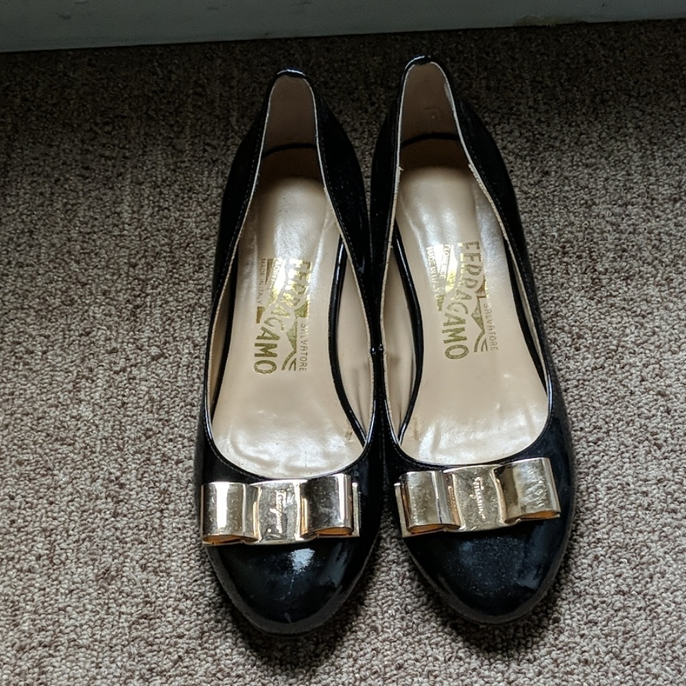 Black patent leather Ferragamo women's shoes